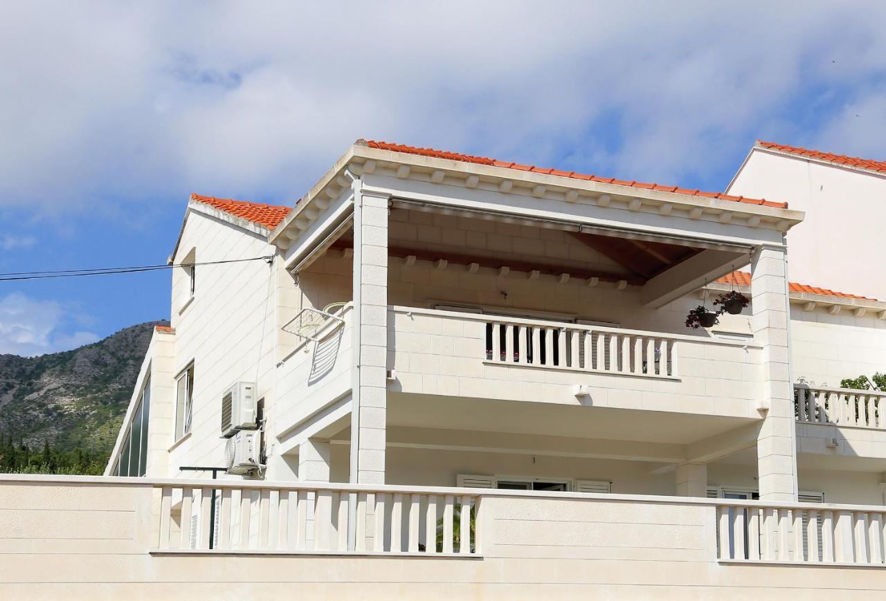 Apartmani Krmek Mlini Kültér fotó