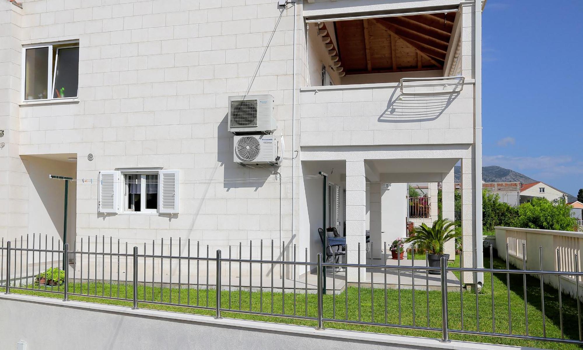 Apartmani Krmek Mlini Kültér fotó